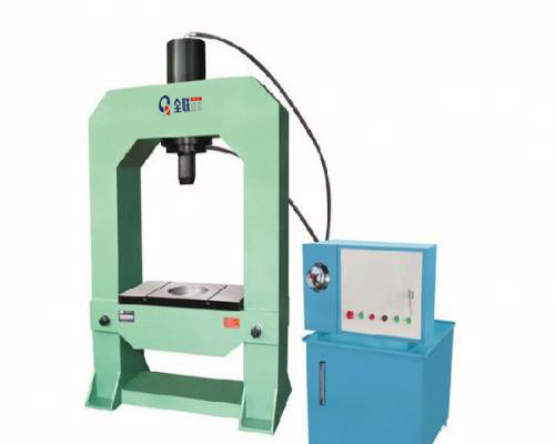 龍(lóng)門液壓機 龍門液壓機