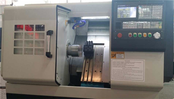 數控機床(chuang) 數控機床(chuang)