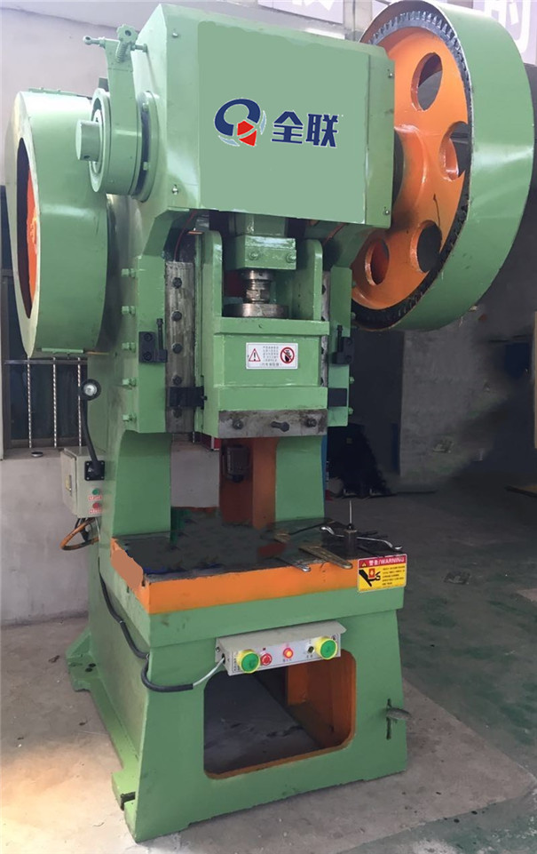 J21固(gù)定台壓力(lì)機 J21固定台(tai)壓力機