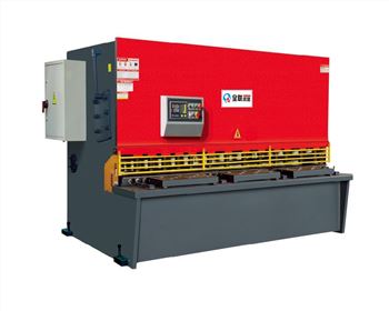 酒泉航(hang)風鋼構(gou)焊切有(you)限公司(sī)