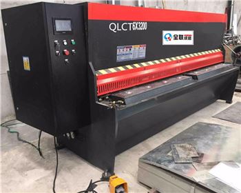 剪闆(pǎn)機 剪闆(pǎn)機