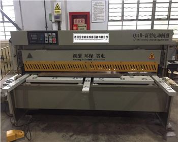 剪闆機 剪闆機(ji)