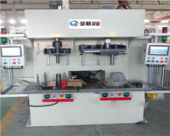 液壓(ya)機設備(bei)專業維(wéi)修清洗(xi)時注意(yì)事項