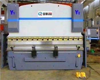 如何安(ān)全操作折(she)彎機設備(bei)